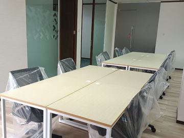 Disewakan Office Space / Kantor 115m2 Furnished Lokasi Strategis dekat Thamrin, Monas, Abdul Muis Jakarta Pusat