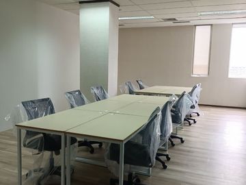Disewakan Office Space / Kantor 115m2 Furnished Lokasi Strategis dekat Thamrin, Monas, Abdul Muis Jakarta Pusat