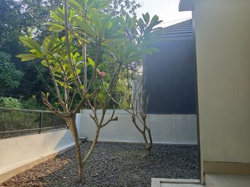 Rumah Siap Huni Sisa 2 Unit Hanya 3 Menit ke Cokelat Monggo