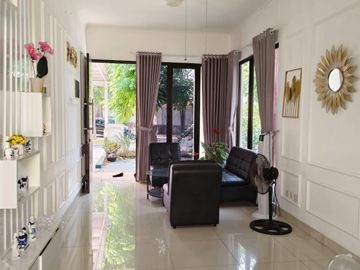 DIJUAL Apartemen Bassura City Lt 32 Full Furnished Lokasi sangat strategis dekat area perkantoran, dekat dengan Mall.