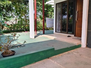 DIJUAL Apartemen Bassura City Lt 32 Full Furnished Lokasi sangat strategis dekat area perkantoran, dekat dengan Mall.