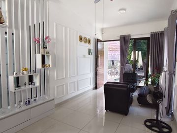DIJUAL Apartemen Bassura City Lt 32 Full Furnished Lokasi sangat strategis dekat area perkantoran, dekat dengan Mall.