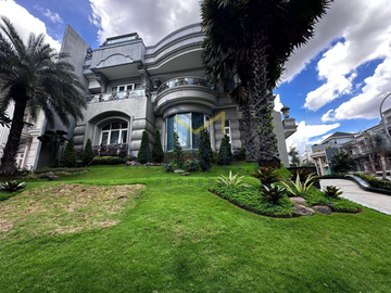 DIJUAL Rumah MEWAH di PIK (Pantai Indah Kapuk) Jakarta Utara, Posisi HOOK