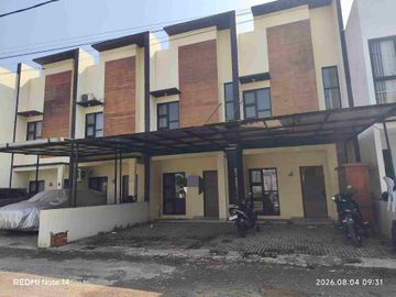 rumah 2 lantai minimalis harga 660jt di Panyileukan residen Bandung
