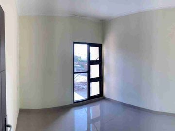 rumah 2 lantai minimalis harga 660jt di Panyileukan residen Bandung