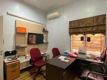Dijual Rumah Kezia Residence Full Furnished Posisi Hook
