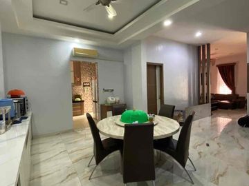 Dijual Rumah Kezia Residence Full Furnished Posisi Hook