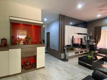 Dijual Rumah Kezia Residence Full Furnished Posisi Hook