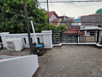 Jual Rumah Pesona Anggrek harapan dekat stasiun bekasi (D0303)