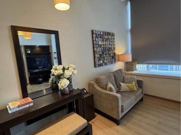 For Sale: High-Ceiling Studio Residence with Unobstructed Ortigas CBD View at St. Francis Shangri-La Place – Tower 2