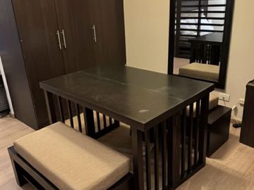 For Sale: High-Ceiling Studio Residence with Unobstructed Ortigas CBD View at St. Francis Shangri-La Place – Tower 2