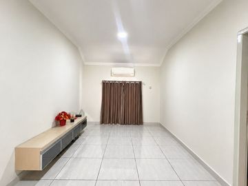 Dijual Cepat Rumah Sudah Renoved 2lt Furnished Siap Huni Sektor 7c Gading Serpong