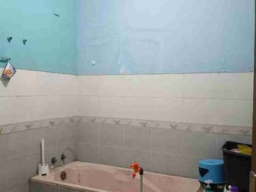 Dijual rumah bebas banjir lokasi strategis di duren sawit