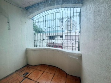 2-Storey Townhouse FOR SALE in Scout De Guia St., Quezon City