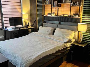 For Lease/Rent Facing golf view BGC - 2 Bedroom-  Faiways Tower BGC, Taguig