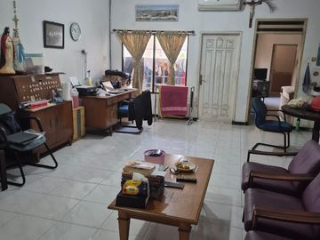 RUMAH LAMA HITUNG TANAH MURAH NIRWANA EKSEKUTIF WONOREJO RUNGKUT SURABAYA TIMUR. DEKAT SEKOLAH IPH, MERR, TOL, BANDARA JUANDA