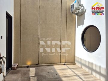 Disewakan Rumah Mewah Cantik Full Furniture di Pusat Kota Banyuwangi