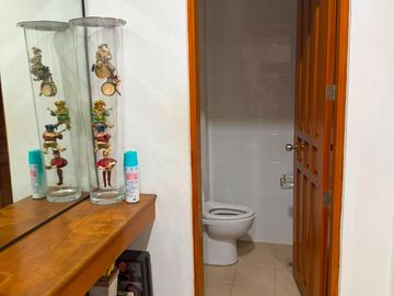 FOR SALE / FOR LEASE – House & Lot in San Lorenzo Village, Makati City PP CODE: L1813