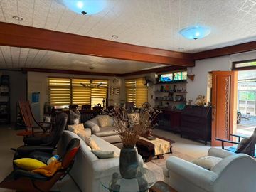 FOR SALE / FOR LEASE – House & Lot in San Lorenzo Village, Makati City PP CODE: L1813