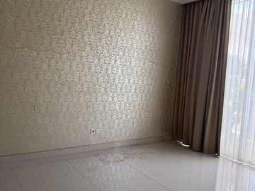 Nego Ciamik Minimalis Rumah La Riz Wood, Pakuwon Indah