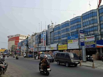 Dijual Ruko Tiga Lantai Cikarang