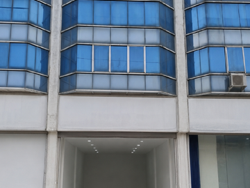 Dijual Ruko Tiga Lantai Cikarang