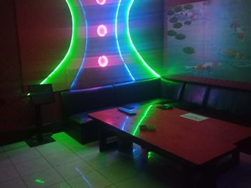 Dijual cepet dan disewakan ruko gandeng kalimalang  Full furnish ex karoke
