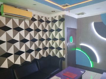 Dijual cepet dan disewakan ruko gandeng kalimalang  Full furnish ex karoke