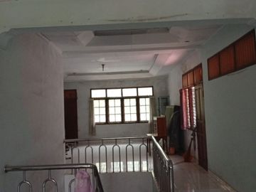 Dijual Rumah Duren Sawit Pinggir Jalan - Lokasi Strategis Bisa Untuk Usaha
