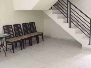 RUMAH BAGUS DALAM PERUMAHAN GADING ARCADIA, KELAPA GADING, JAKARTA UTARA