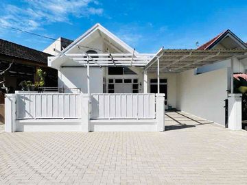 RUMAH SIAP HUNI DALAM KOMPLEK BESAR MEDAN JOHOR