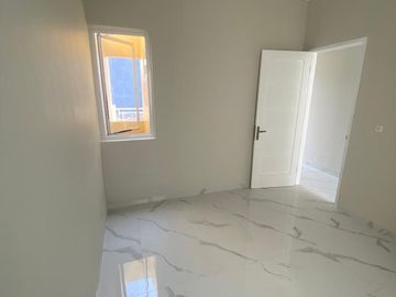 DIJUAL MURAH RUMAH BARU SIAP HUNI DI DURI KEPA JAKARTA BARAT