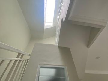 DIJUAL MURAH RUMAH BARU SIAP HUNI DI DURI KEPA JAKARTA BARAT