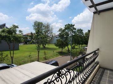 Rumah Full Furnished SHM Lebar 10 Cluster Sapphire PHG (Pondok Hijau Golf)