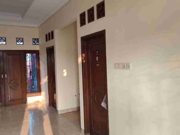 RUMAH MEGAH DI JL. MARZUKI PENGGILINGAN - PONDOK KOPI