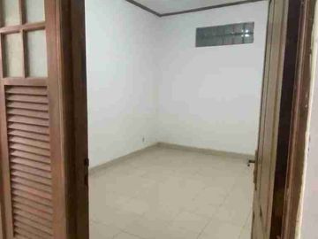 Jual Rumah 2 lantai @ Ngelom Megare - Taman Sidoarjo