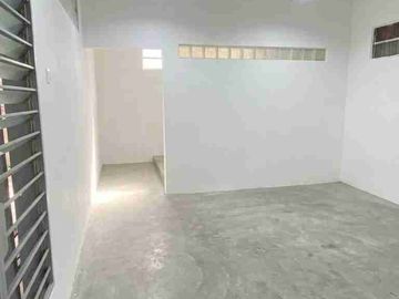 Jual Rumah 2 lantai @ Ngelom Megare - Taman Sidoarjo
