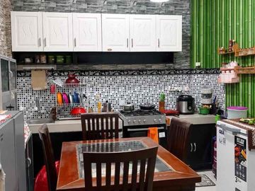 DIJUAL – Rumah 1,5 Lantai Semi Furnished Dekat UI & Tol Cinere 🏠✨