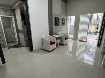 MURAH, Rumah Villa Full Furnish Siap Huni dekat BNS dan RS Baptis Kota Wisata Batu