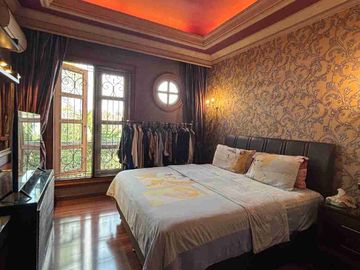 Di Jual Rumah Mewah Desain Eropa clasik siap Huni Di Cempaka Putih Jakarta Pusat