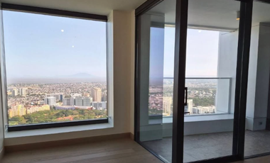 Fully Furnished 3 Deluxe BR Unit For Lease in Aurelia Residences
