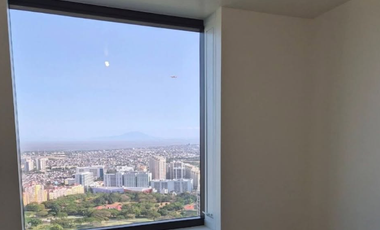 Fully Furnished 3 Deluxe BR Unit For Lease in Aurelia Residences