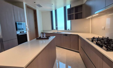 Fully Furnished 3 Deluxe BR Unit For Lease in Aurelia Residences
