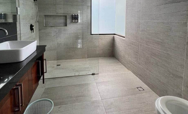 Ayala Alabang Modern House For Lease
