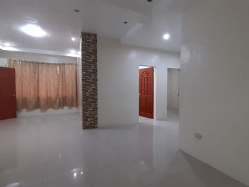 4-Bedroom Single Storey House in Banilad, Cebu City and partially furnished
