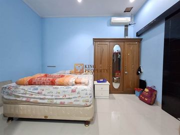 Strategis Akses ke Mall Central Park Jual Rumah 3Lt. Unfurnished di Komplek Bidara Tomang Dekat ke Pintu Tol Dalam Kota, Taman Anggrek & Kampus