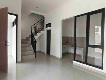 RUMAH BARU  2 LANTAI 620 JUTA CIPAGERAN CIMAHI