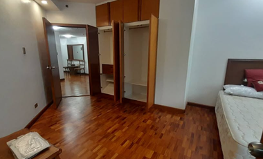 Furnished 3BR Unit For Rent in Legaspi Park View