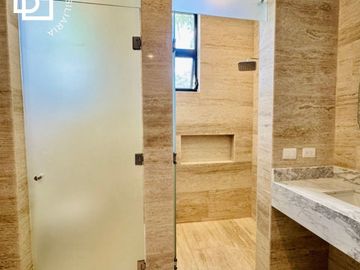 Casa en venta o renta con recamara principal en planta baja en residencial con amenidades premium