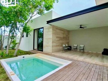 Casa en venta o renta con recamara principal en planta baja en residencial con amenidades premium